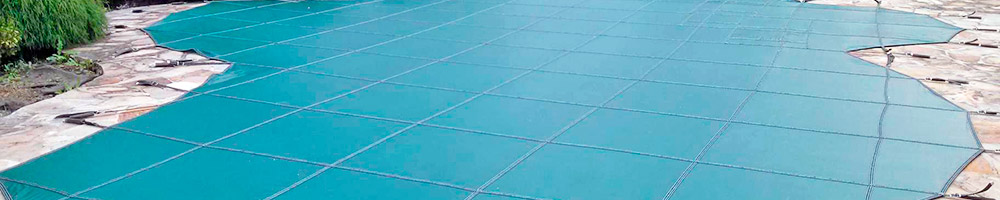 Instalacion de lonas de piscinas en Majadahonda.